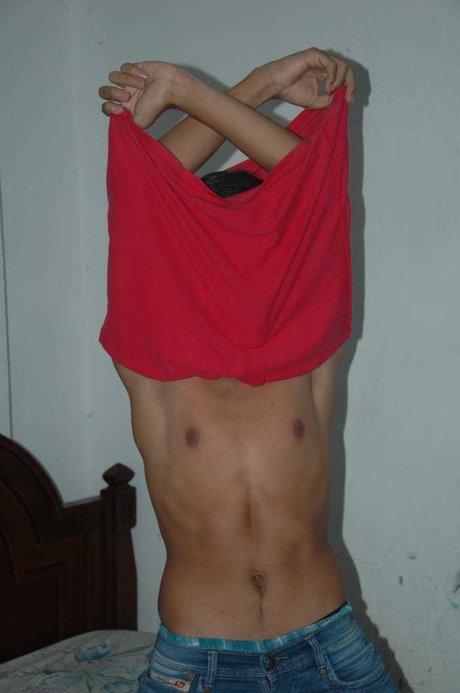 Foto nua vazada do OnlyFans de Santiago Ramrez