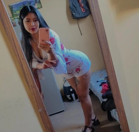 Nahá fotka uniklých OnlyFans od Liilitt