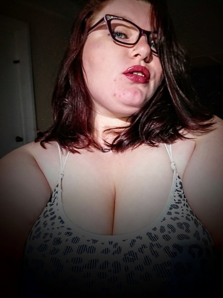 Nahá fotka uniklých OnlyFans od Sundrop Kisses
