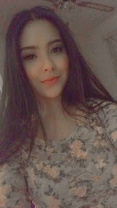 Naakte gelekte OnlyFans-foto van Zaine Yamileth Rodrguez Acosta