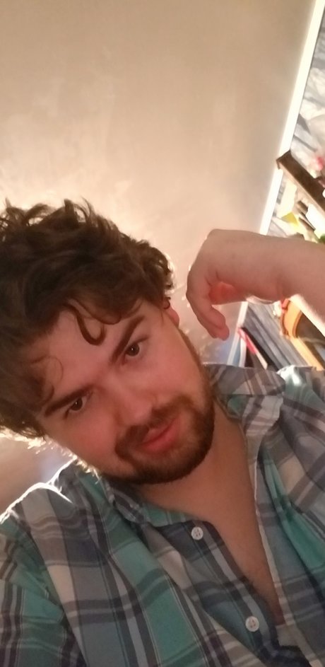 Naken läckt OnlyFans-bild av Zech