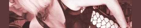 Naakte gelekte OnlyFans-foto van Lisa