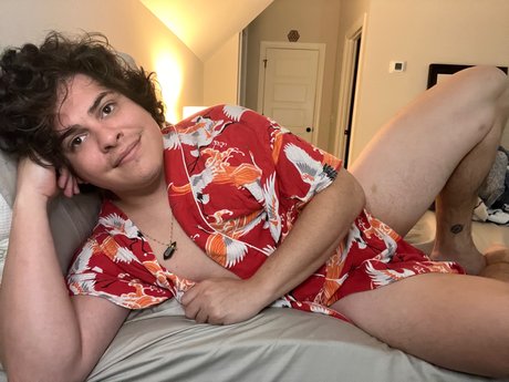 Naakte gelekte OnlyFans-foto van Itsjustjuls