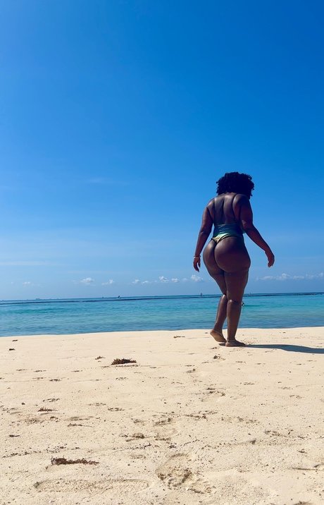 Nahá fotka uniklých OnlyFans od Soultreewitddds