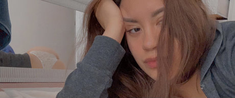 Nahá fotka uniklých OnlyFans od Kumiko Aika