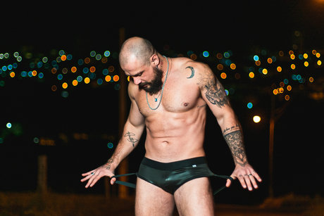 Nahá fotka uniklých OnlyFans od Rodrigo Cazangi