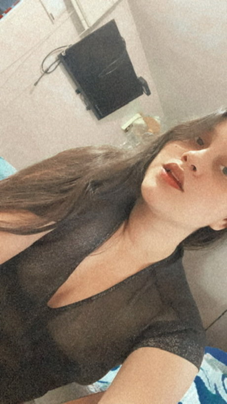 Naken läckt OnlyFans-bild av Mara Paula
