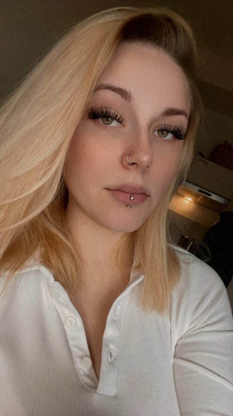 Lauravinora