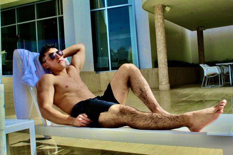 Foto desnuda filtrada de OnlyFans de Demianxxx