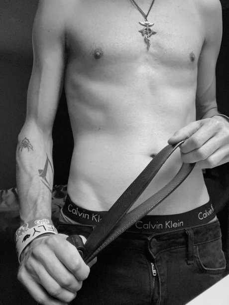 Nahá fotka uniklých OnlyFans od Stephen Ace