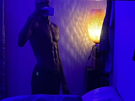 Quisee OnlyFans泄露裸照