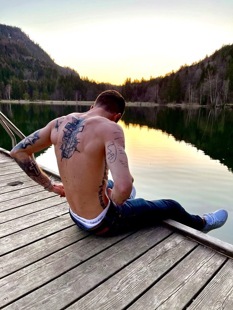 Обнаженная фотография утечки OnlyFans от Phil