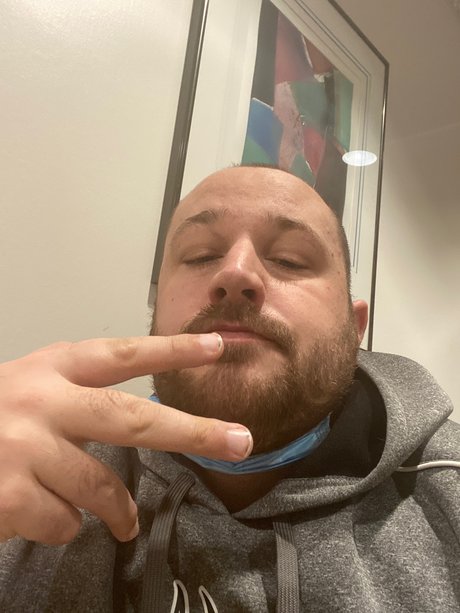 Naken läckt OnlyFans-bild av Nick Adams