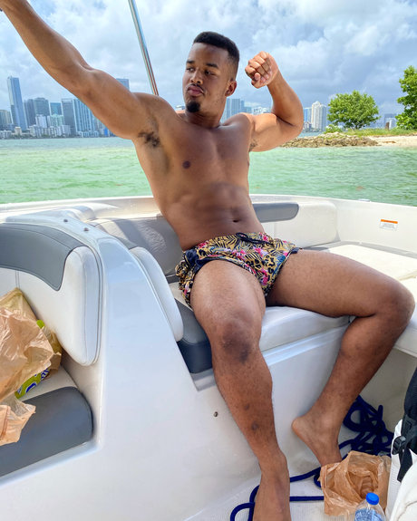 Nahá fotka uniklých OnlyFans od Sin