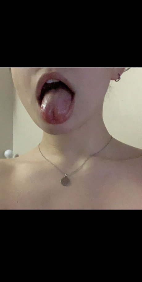 Обнаженная фотография утечки OnlyFans от El Lynn