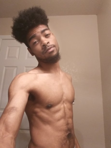 Nahá fotka uniklých OnlyFans od Mr Hulk