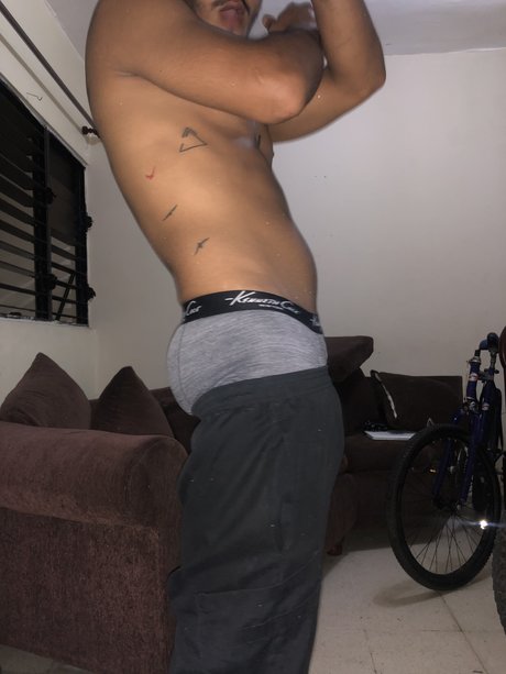 Naken läckt OnlyFans-bild av Juan M 
