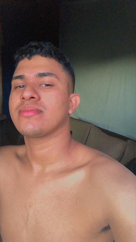 Nacktes geleaktes OnlyFans-Foto von Edgardo Reyes