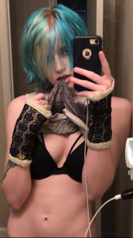 Foto desnuda filtrada de OnlyFans de Ginger Kitty