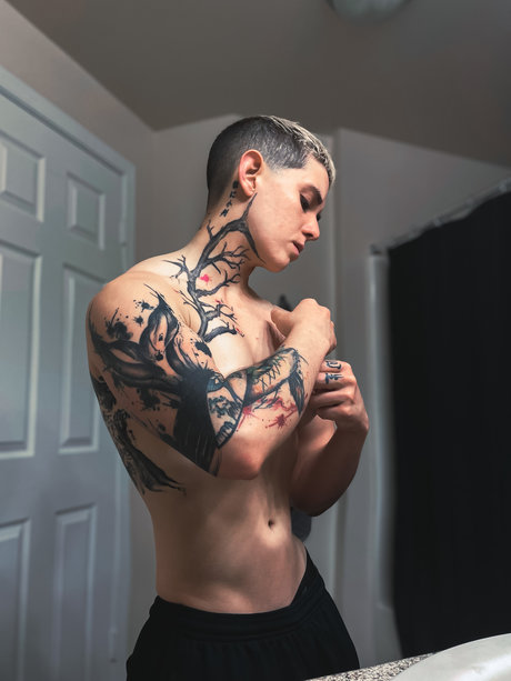 Naken läckt OnlyFans-bild av Jess
