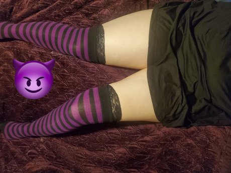 Обнаженная фотография утечки OnlyFans от Sabrina Quinn