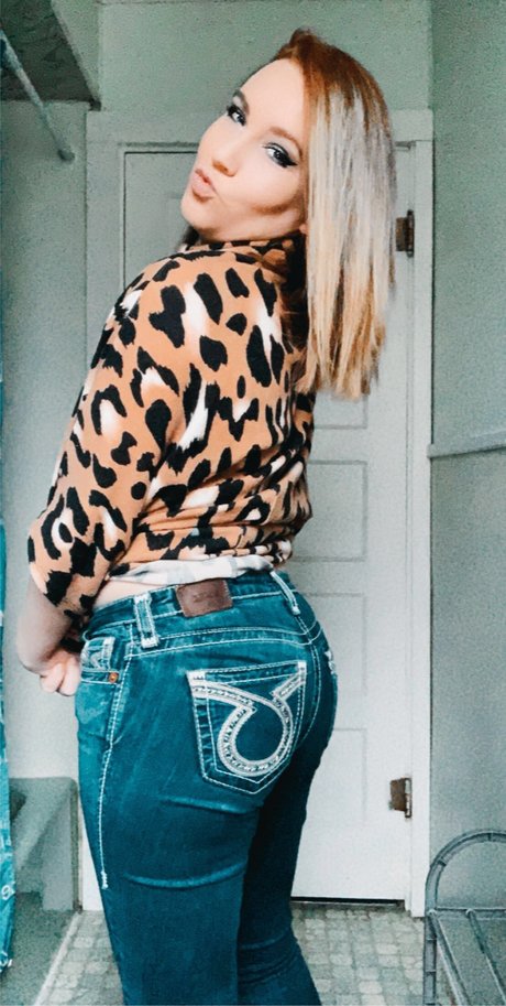 Foto nua vazada do OnlyFans de Katie