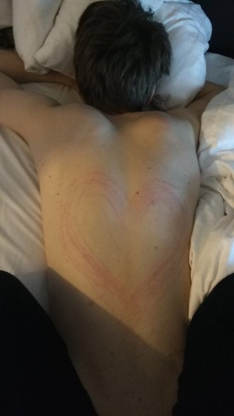 Nahá fotka uniklých OnlyFans od Fox Van Ek
