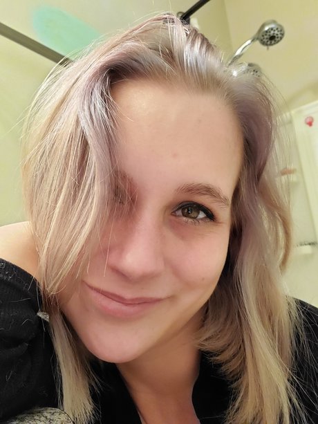 Photo nue de fuite OnlyFans de Alice Wonderland