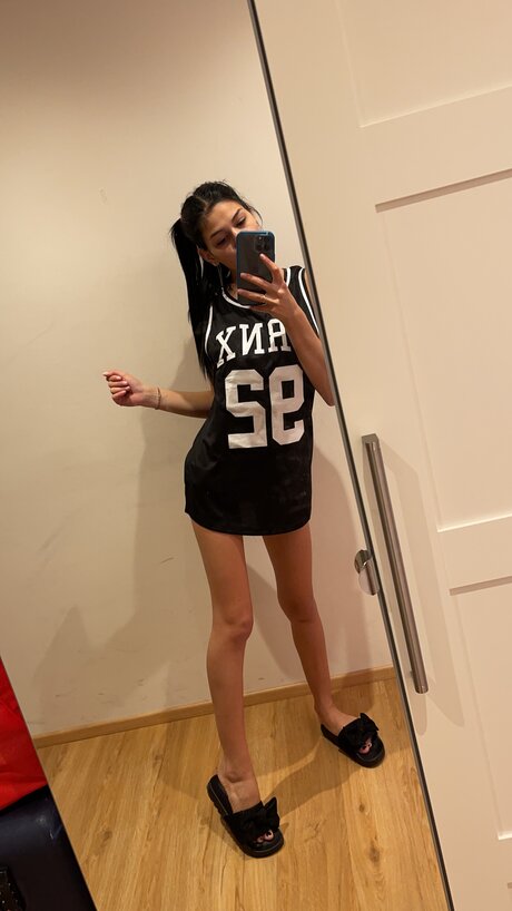 Naken lekkede OnlyFans-bilde av Elena Tatiana
