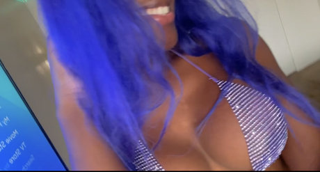 Naken läckt OnlyFans-bild av Jasmyn Xxx