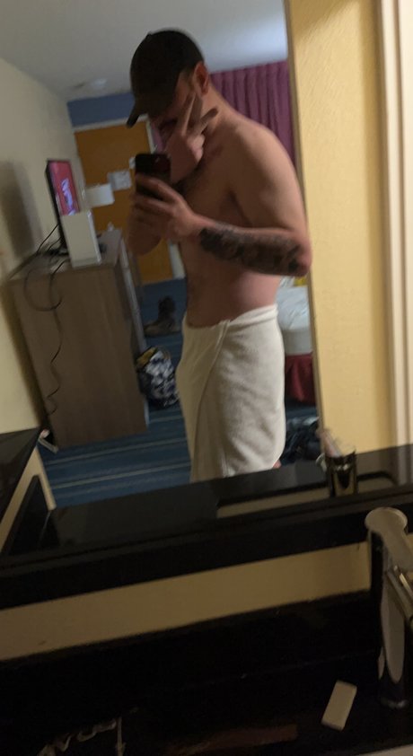 Nahá fotka uniklých OnlyFans od Bush