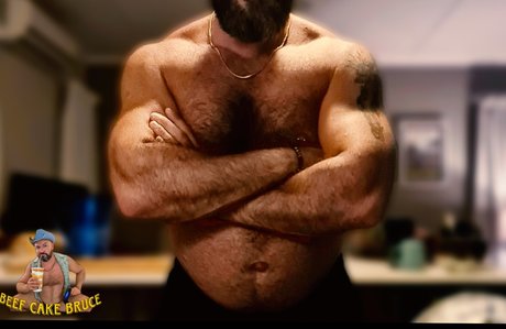 Bruce Aka Bigboybrucebeefcakebruce