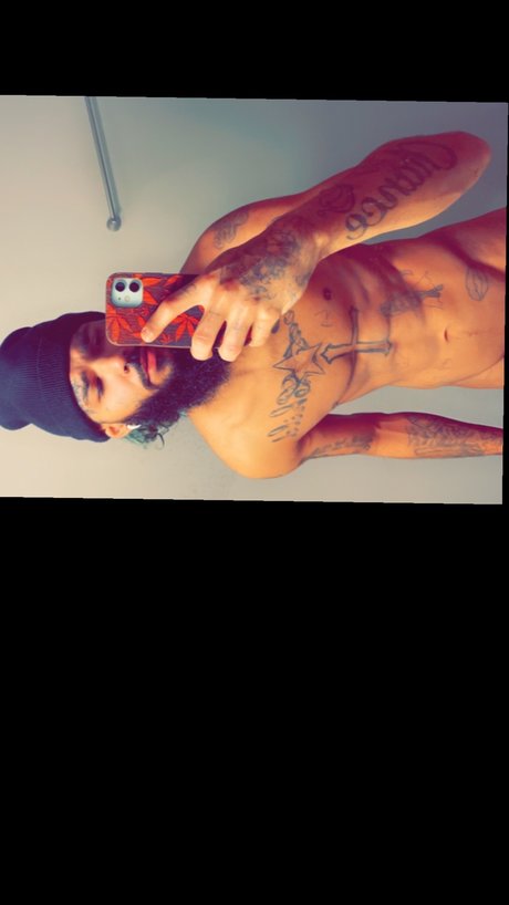 Nahá fotka uniklých OnlyFans od Bigdick Tazzy