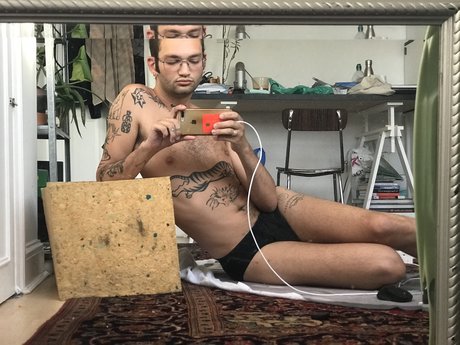 Nagie wyciekłe zdjęcie OnlyFans od Junior