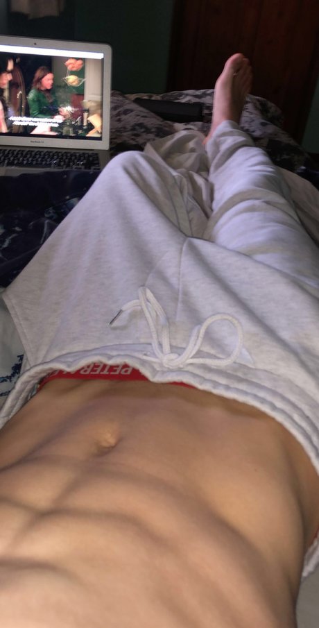 Alaston vuotanut OnlyFans-kuva Z