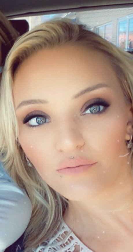 Обнаженная фотография утечки OnlyFans от Kysweetheart