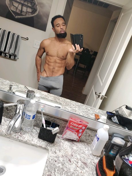 Photo nue de fuite OnlyFans de Ty Reed