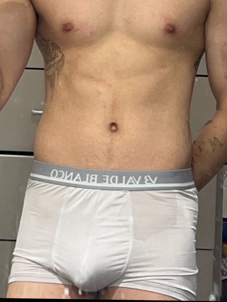 Nahá fotka uniklých OnlyFans od Tenebris