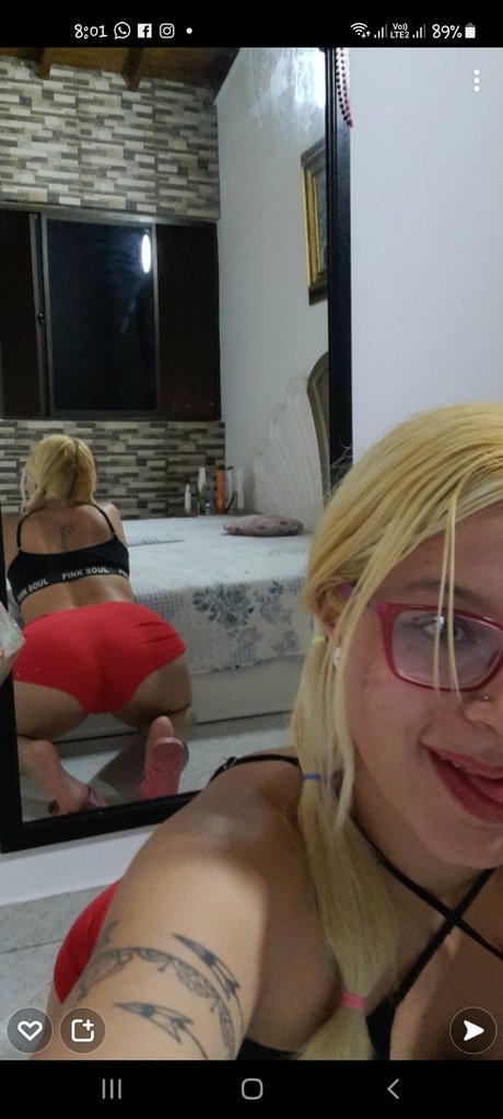 Foto desnuda filtrada de OnlyFans de Titan