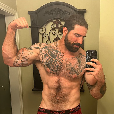 Nagie wyciekłe zdjęcie OnlyFans od Thor Gaines