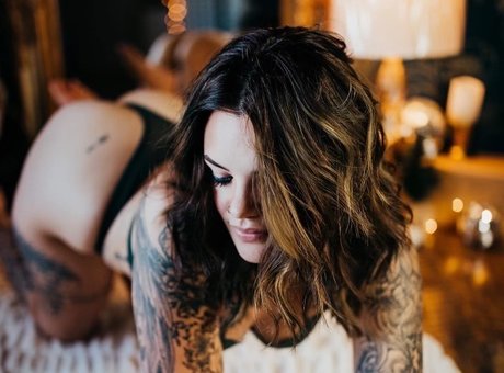 Naken läckt OnlyFans-bild av Yasmine
