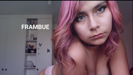 Foto nua vazada do OnlyFans de Frambue