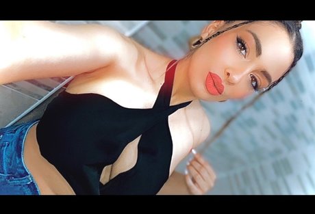 Foto nua vazada do OnlyFans de Kelly