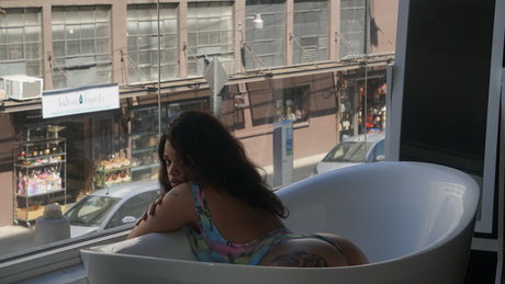 Naken läckt OnlyFans-bild av Qu Rose