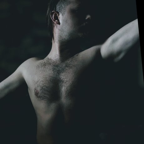 Naken lekkede OnlyFans-bilde av Ty1er