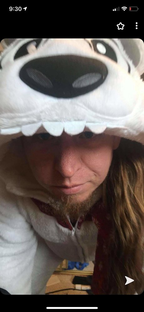 Nahá fotka uniklých OnlyFans od Master Talionis