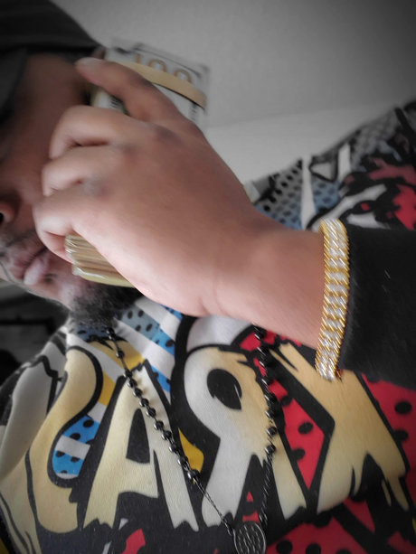 Naken läckt OnlyFans-bild av Theylovekae