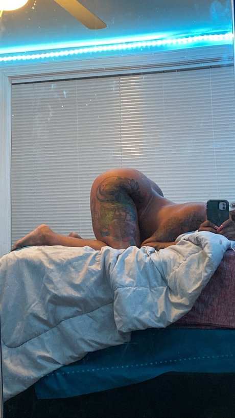 Foto nua vazada do OnlyFans de Sin City