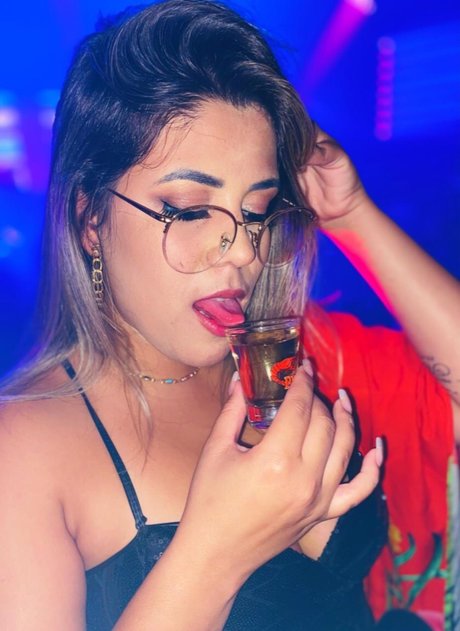 Обнаженная фотография утечки OnlyFans от Vanessa