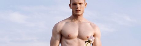 Alasti lekkinud OnlyFans-i pilt Sean Weiss